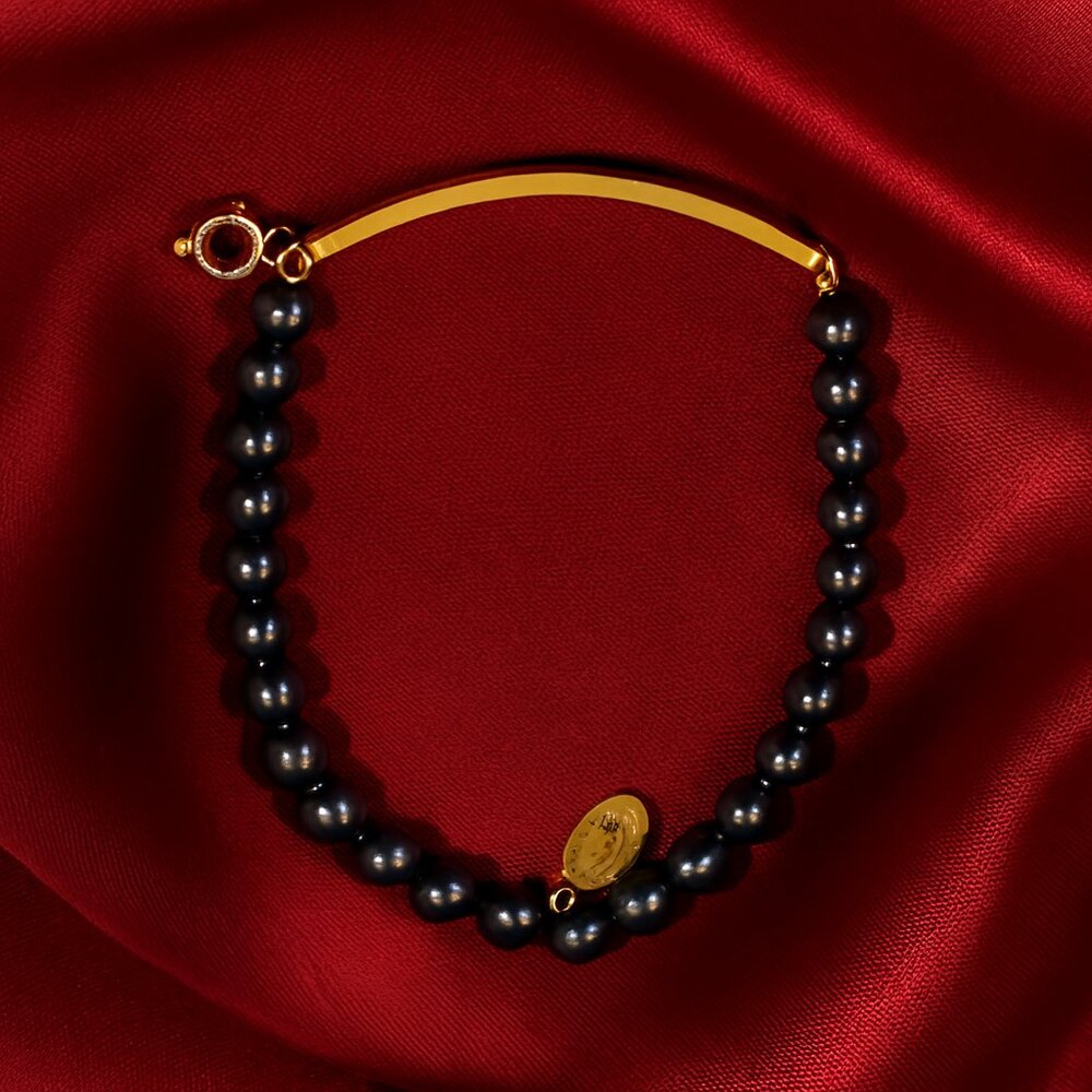 Express Blue Beaded Stretch Bracelet – Chic Gold-Tone Sparkling Women’s Jewelry